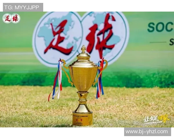 了不得！河北这所中学男足捧起“东润杯”全国冠军奖杯